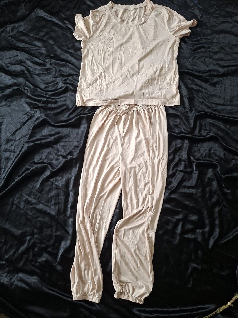 Women's Cream Pajama Set - Short Sleeve Top & Jogger Pants